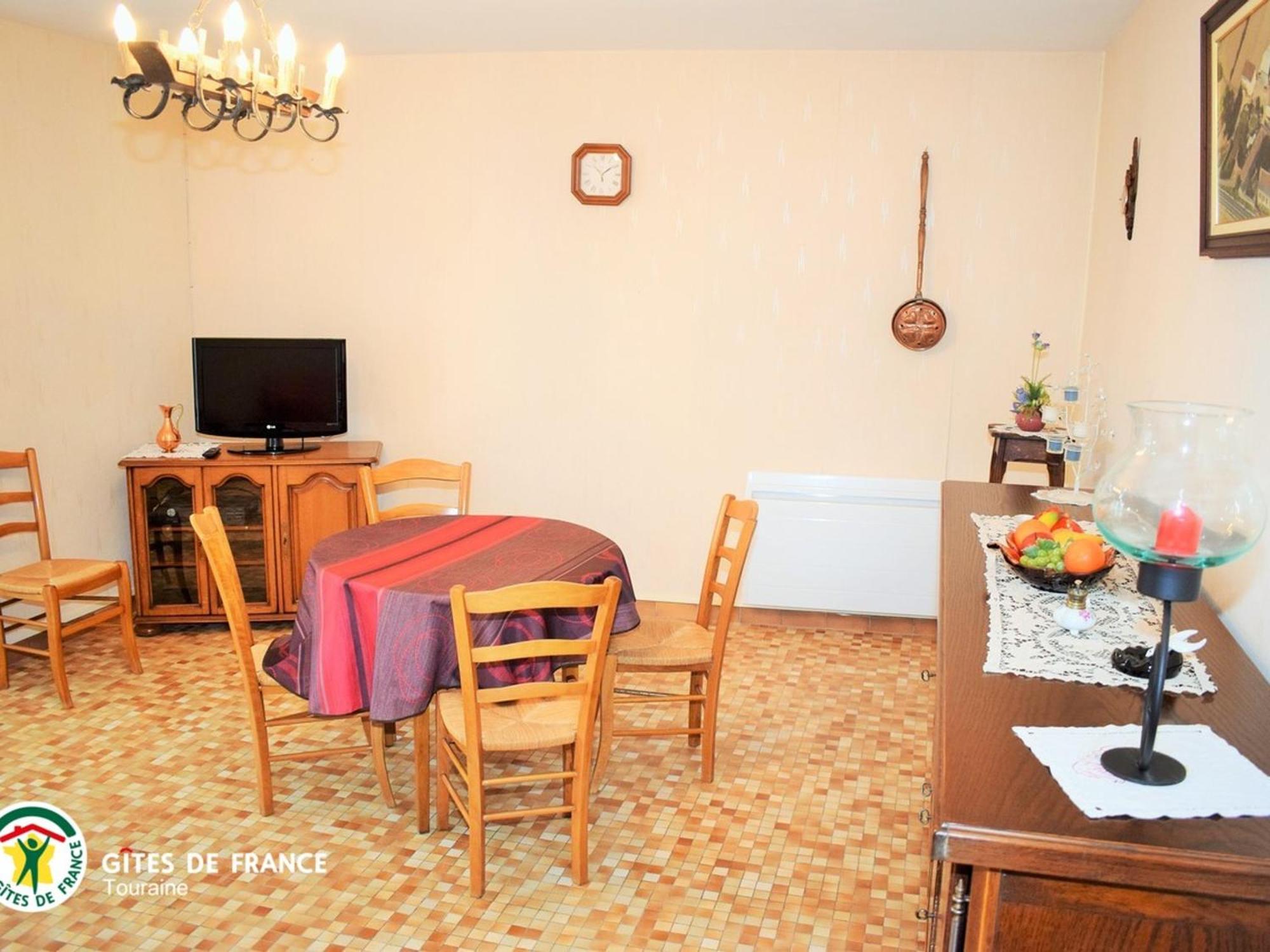 Gîte Vernou-sur-Brenne, 3 pièces, 4 personnes - FR-1-381-503 Esterno foto